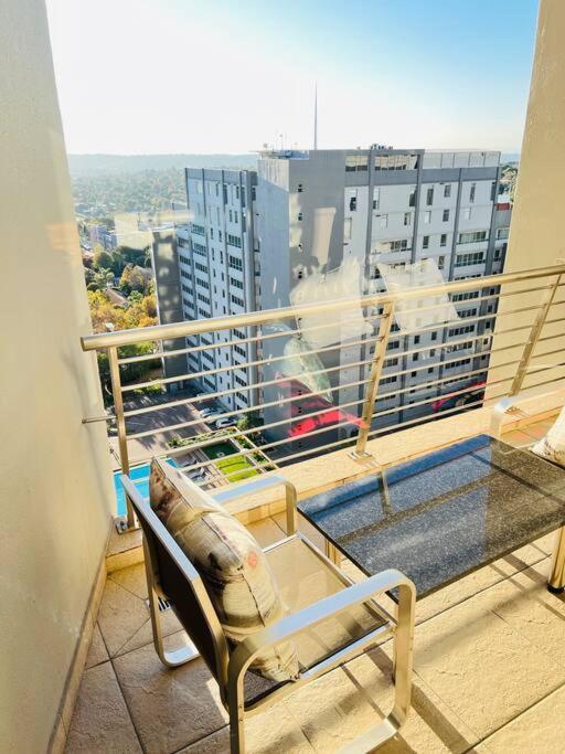 Duplex Penthouse 24H Electricity Lägenhet Johannesburg Exteriör bild